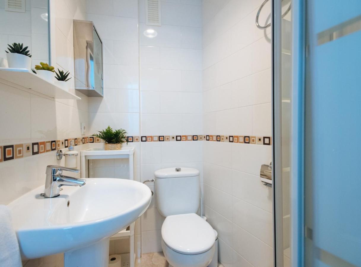 Siete Revueltas Suite Apartment Seville Luaran gambar